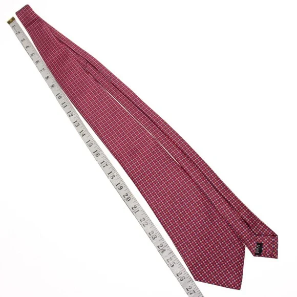 Drake's NWT Neck Tie in Red with Blue & White Geometric Pattern 100% Silk
